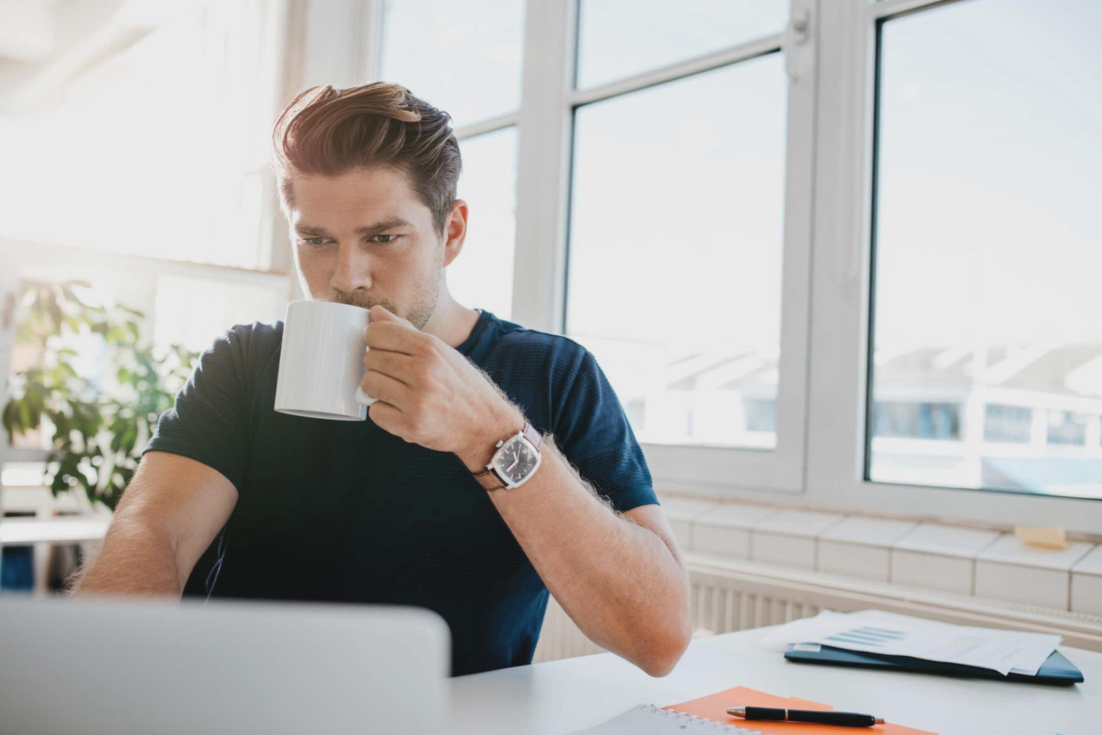 Financial planning workspace with motivation metrics displayed